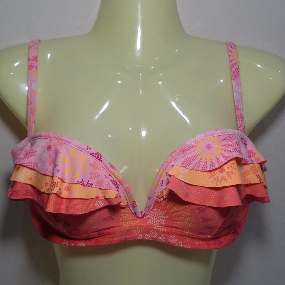 Coco Rave Size M/Large 34/36 D-Cup BRIDGETTE UNDERWIRE BRA Coral New Bikini Top